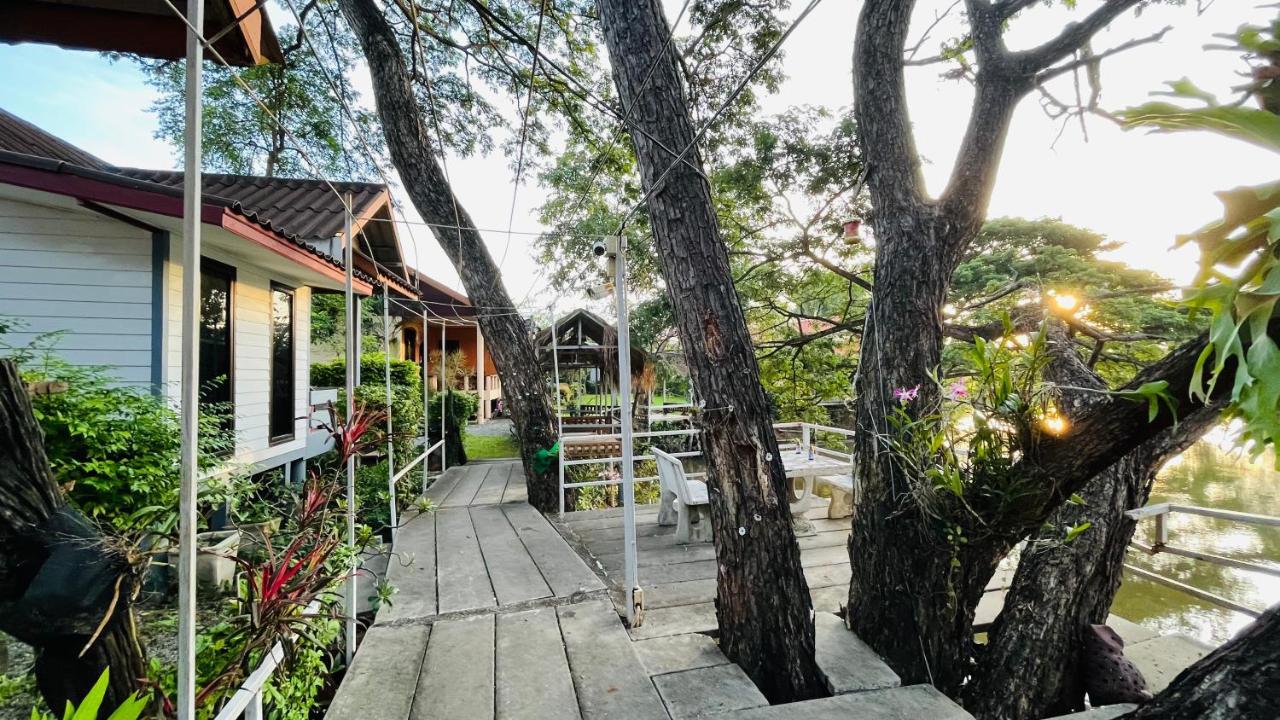 Moon River Resort Phimai Exterior photo