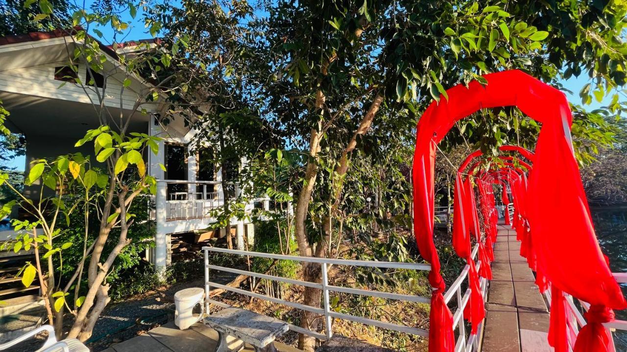 Moon River Resort Phimai Exterior photo